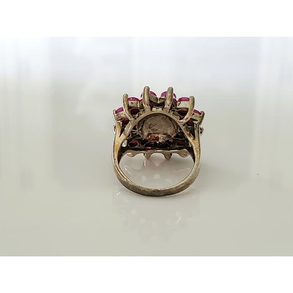 Vintage Sterling Silver Sunflower Ruby and Marcasite Ring - Picture 4 of 7